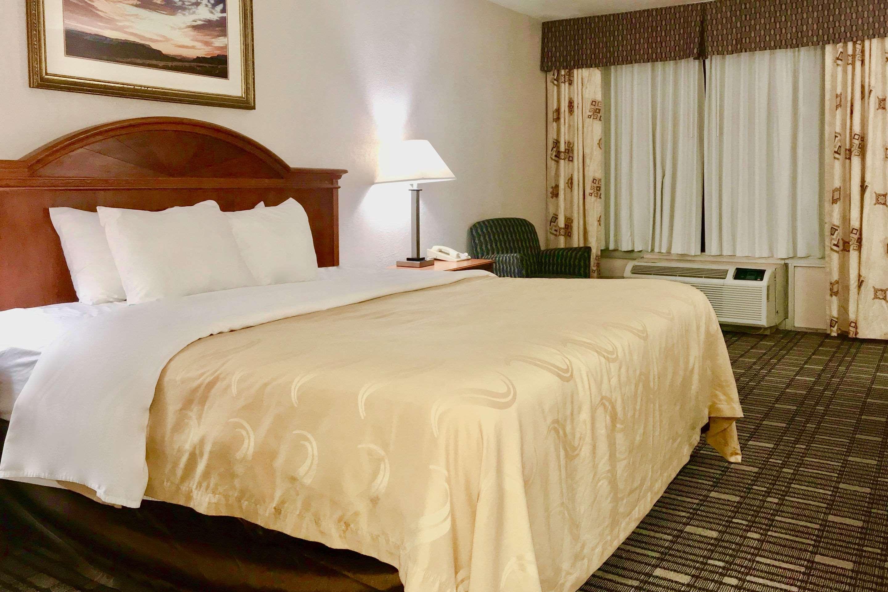 Quality Inn Тукумкари Экстерьер фото