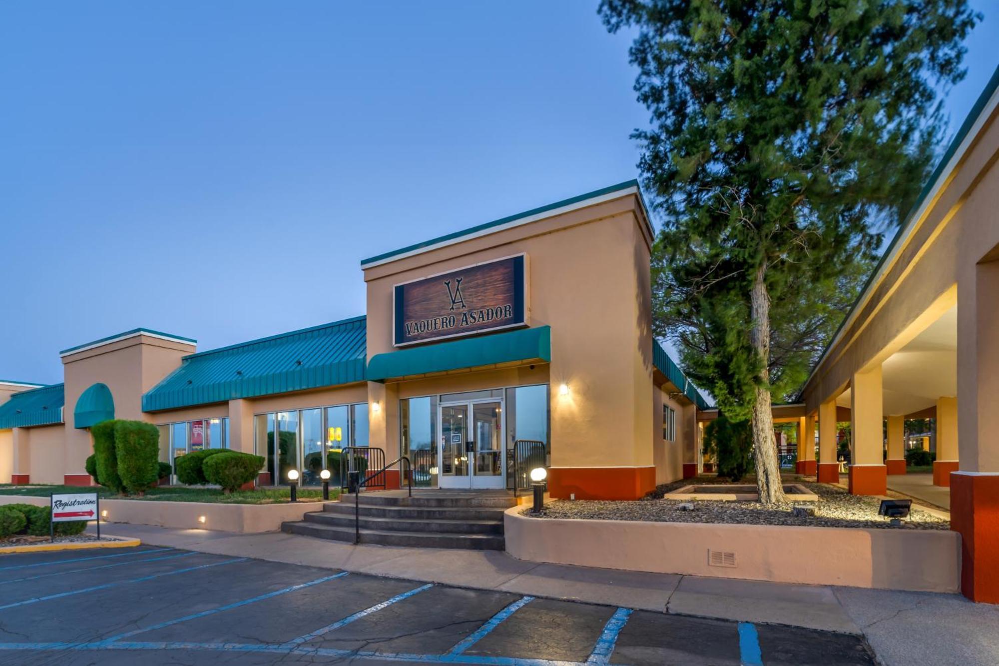 Quality Inn Тукумкари Экстерьер фото